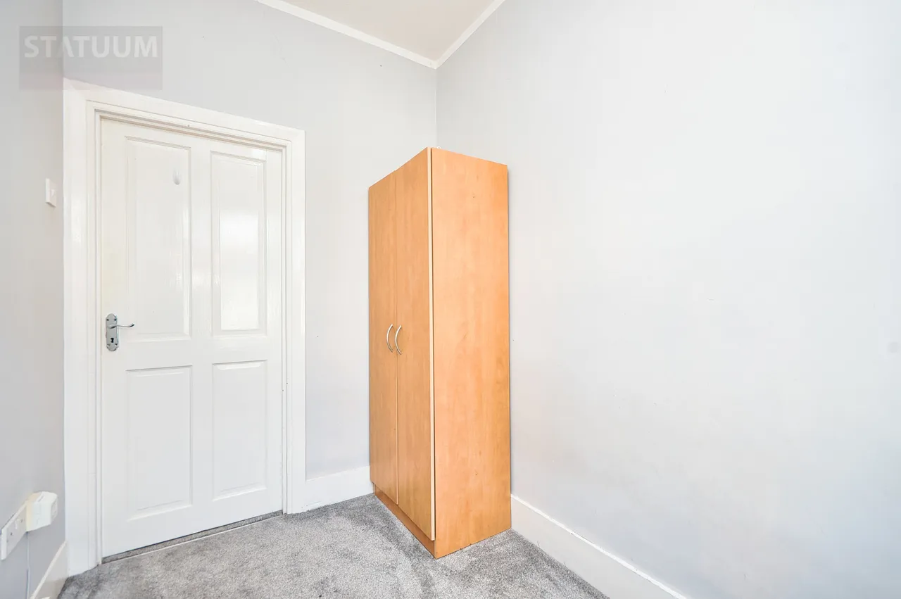 Grove Green Road, Leyton, E11, photo 6