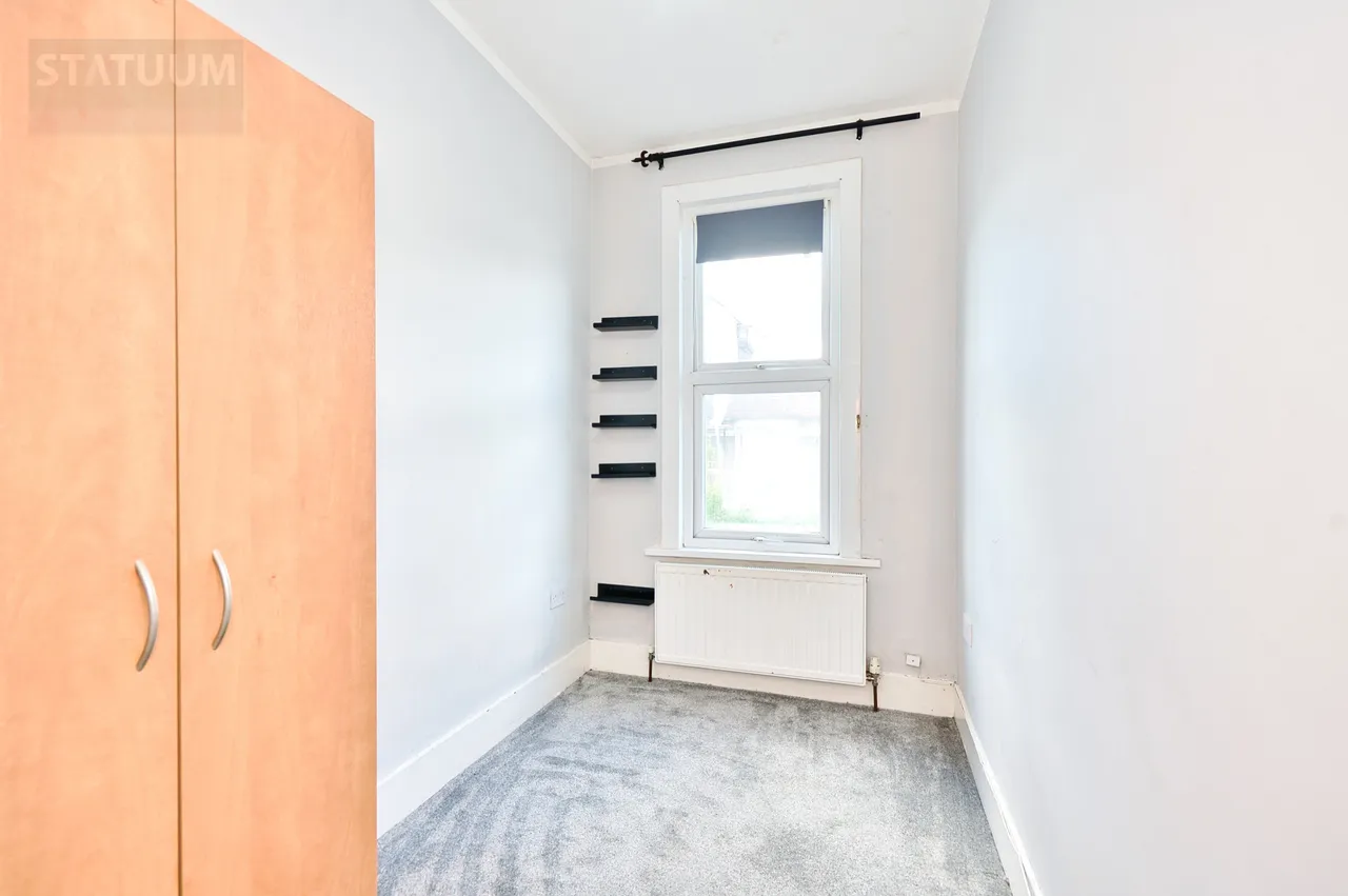 Grove Green Road, Leyton, E11, photo 5