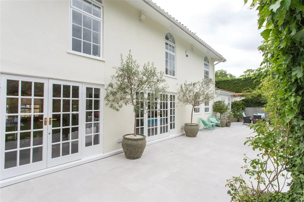 Park Avenue, Farnborough Park, BR6, photo 48
