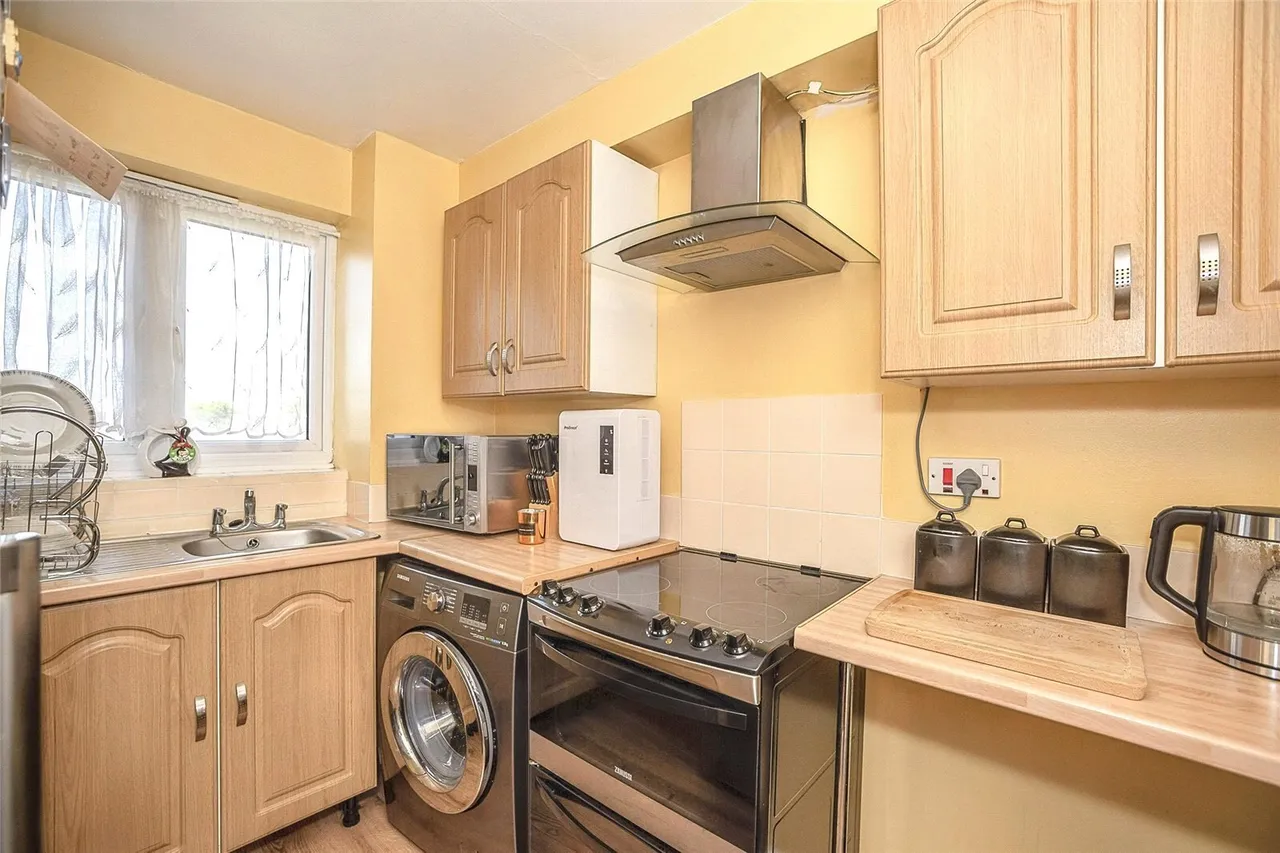Parsonage Road, Grays, Essex, RM20, photo 2