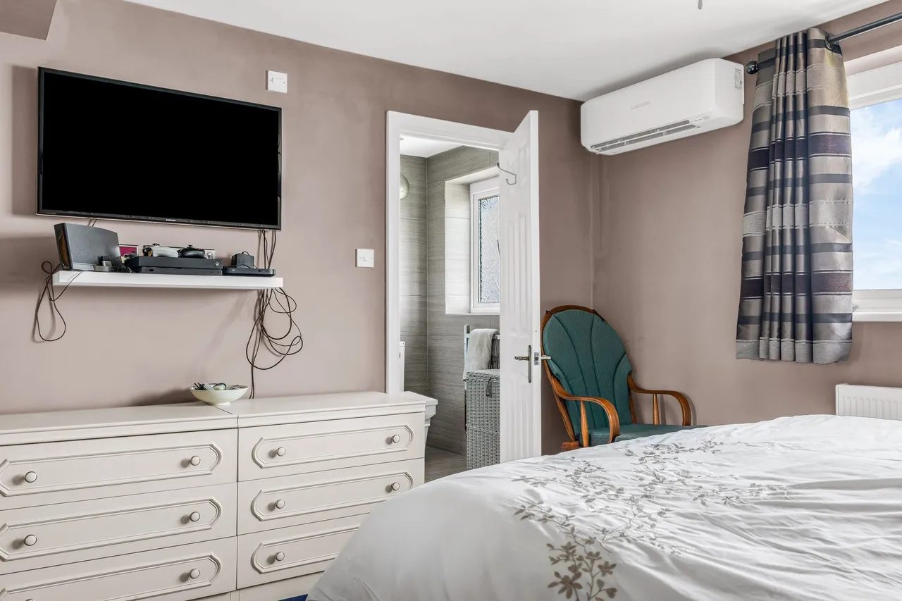 Musley Hill, Ware, SG12, photo 15