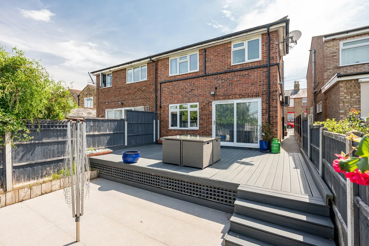 Musley Hill, Ware, SG12, photo 22