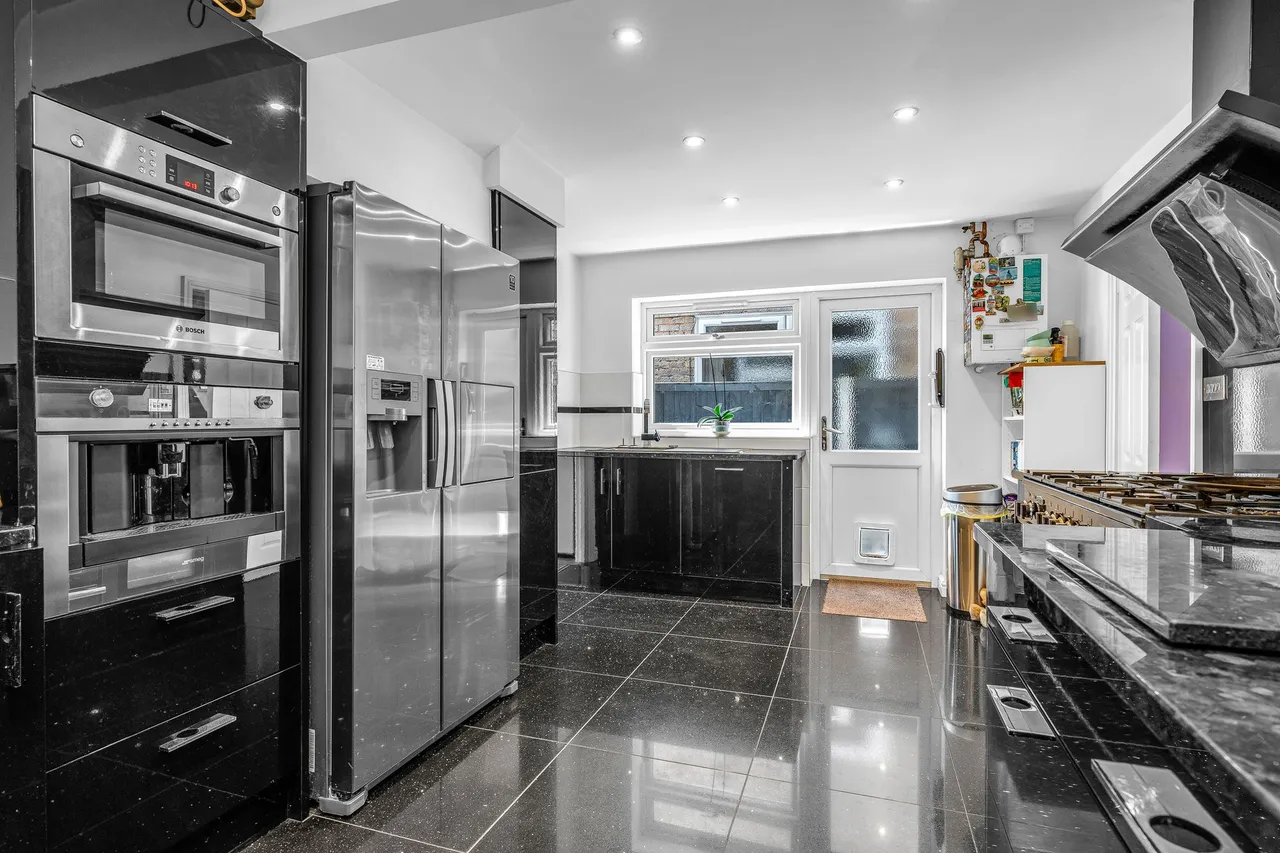 Musley Hill, Ware, SG12, photo 10