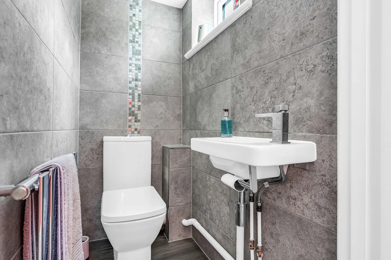 Musley Hill, Ware, SG12, photo 12