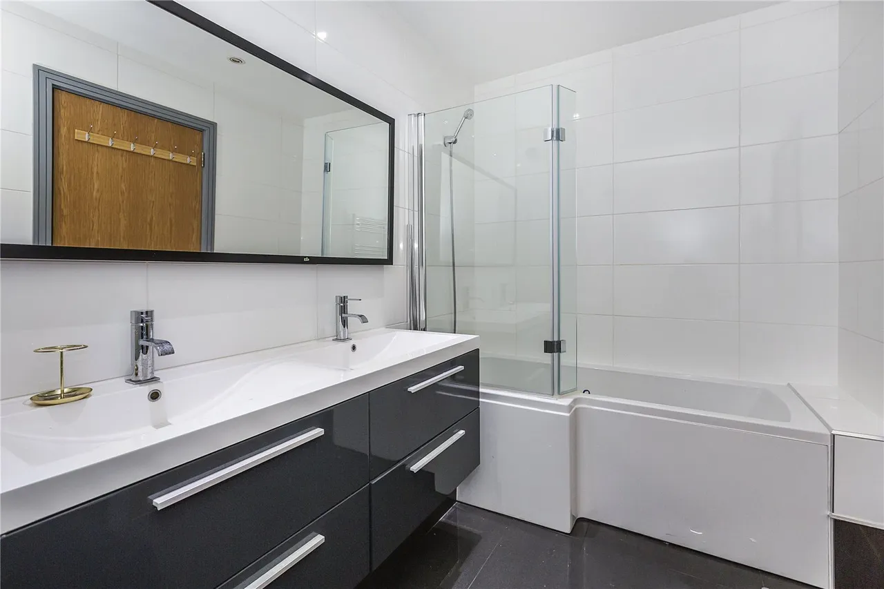 Millennium Drive, London, E14, photo 9