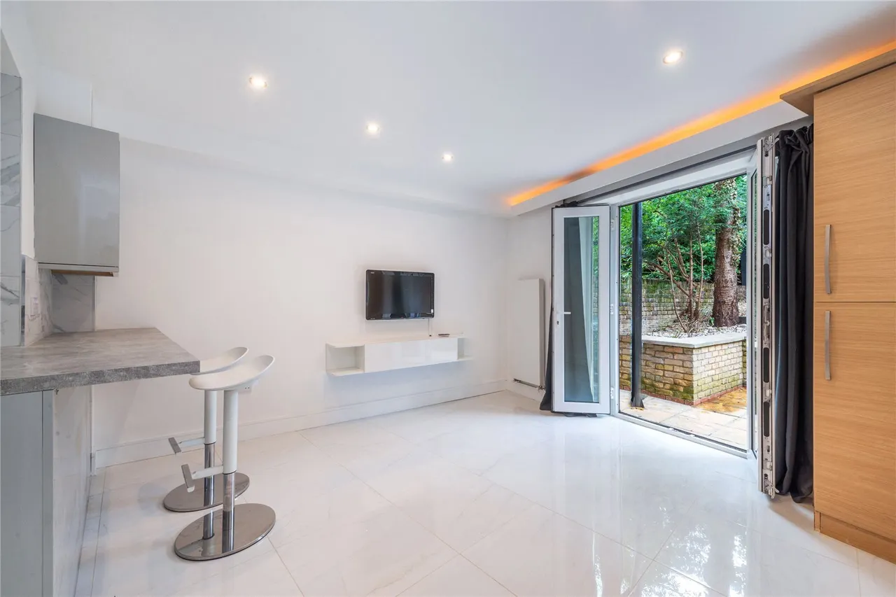 1 bed flat to rent, Quex Road, West Hampstead, NW6