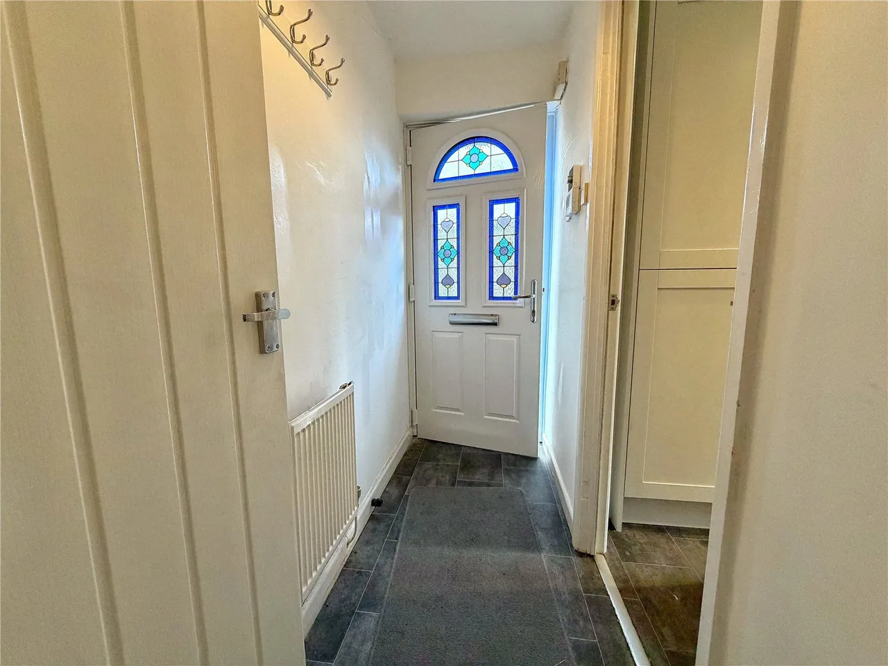 Violet Way, Middleton, M24, photo 18