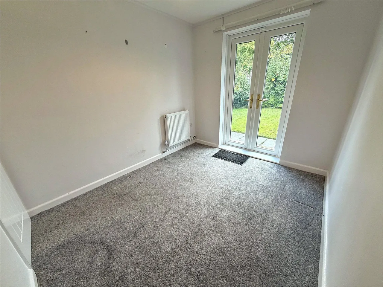 Violet Way, Middleton, M24, photo 12