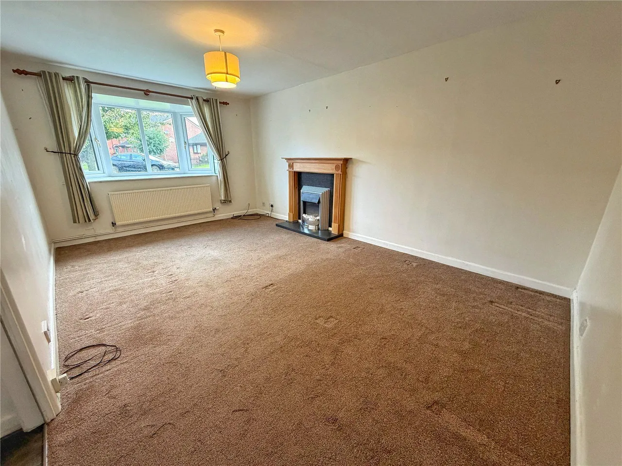 Violet Way, Middleton, M24, photo 4