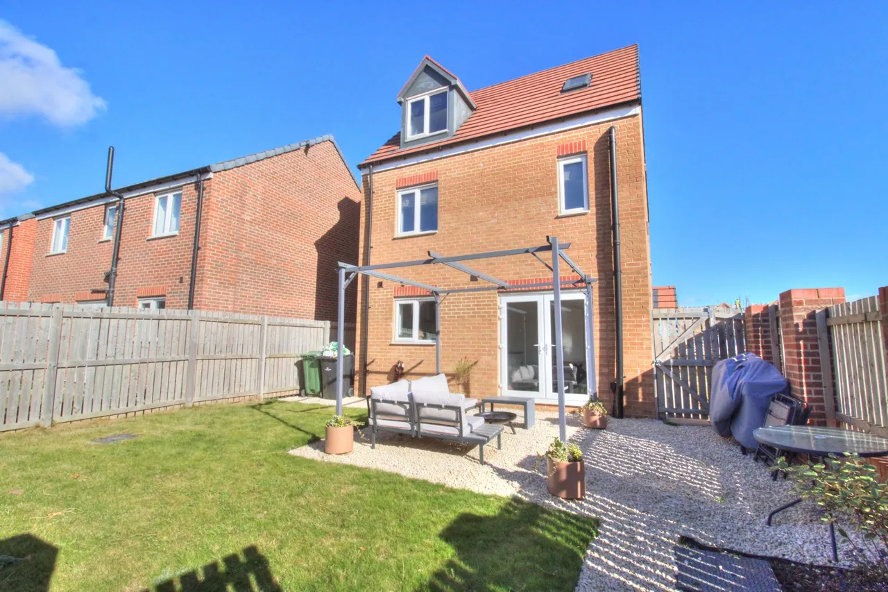 Portrush Gardens, Ashington, NE63, photo 40