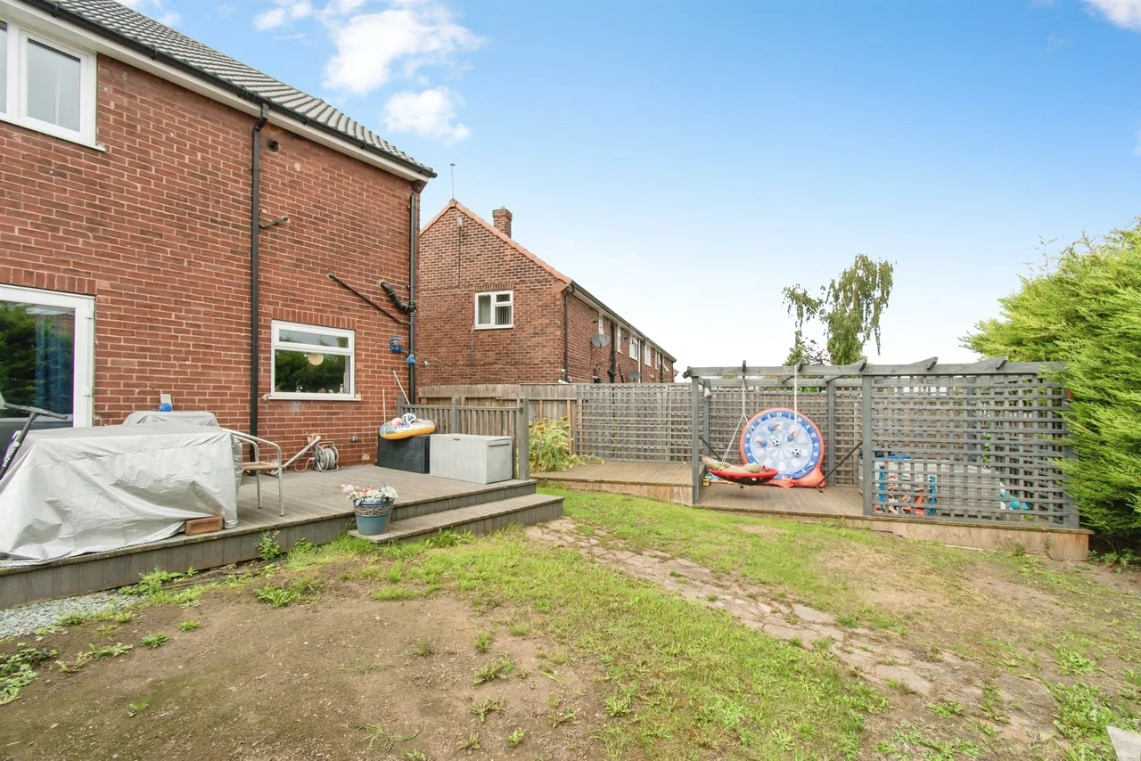Borrowdale Drive, Castleford, photo 12