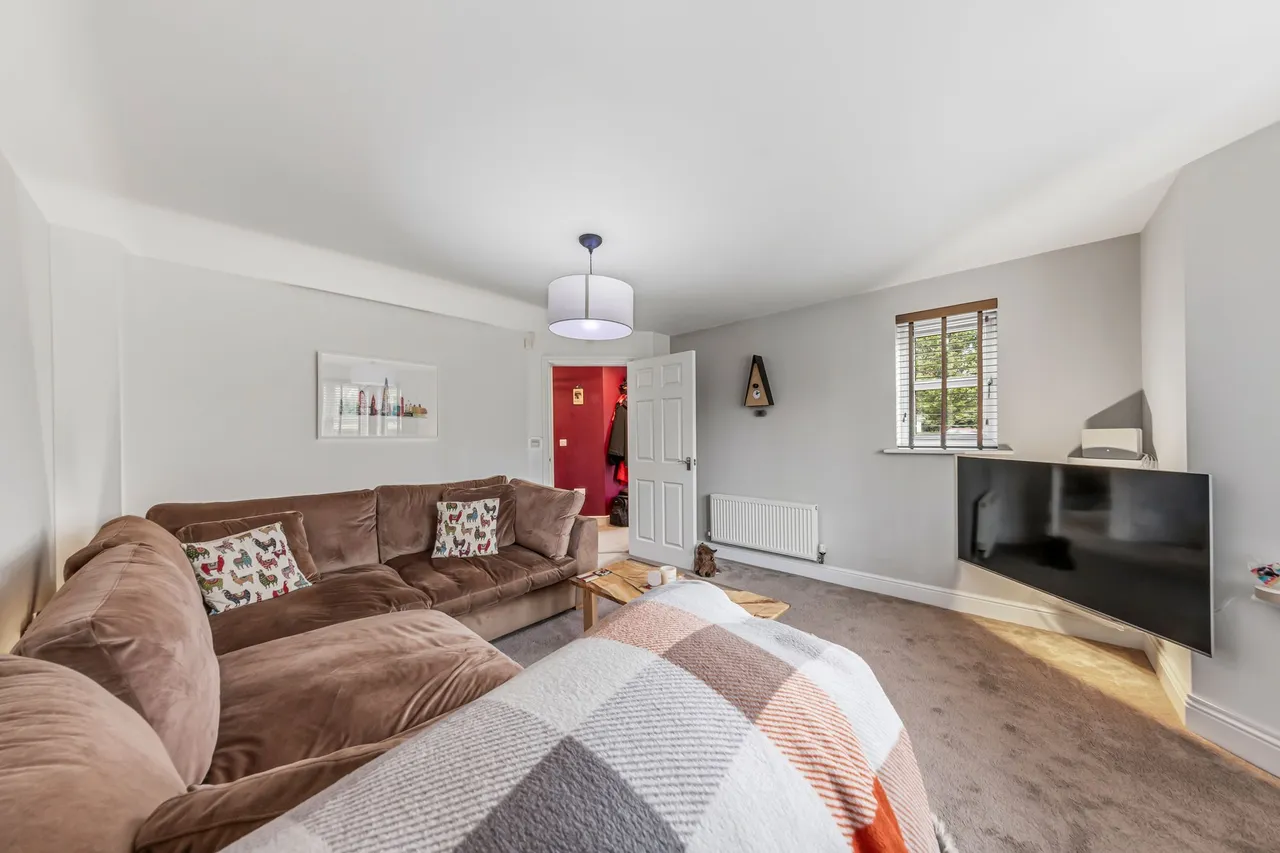 Honeysuckle Avenue, Warrington, WA5, photo 19