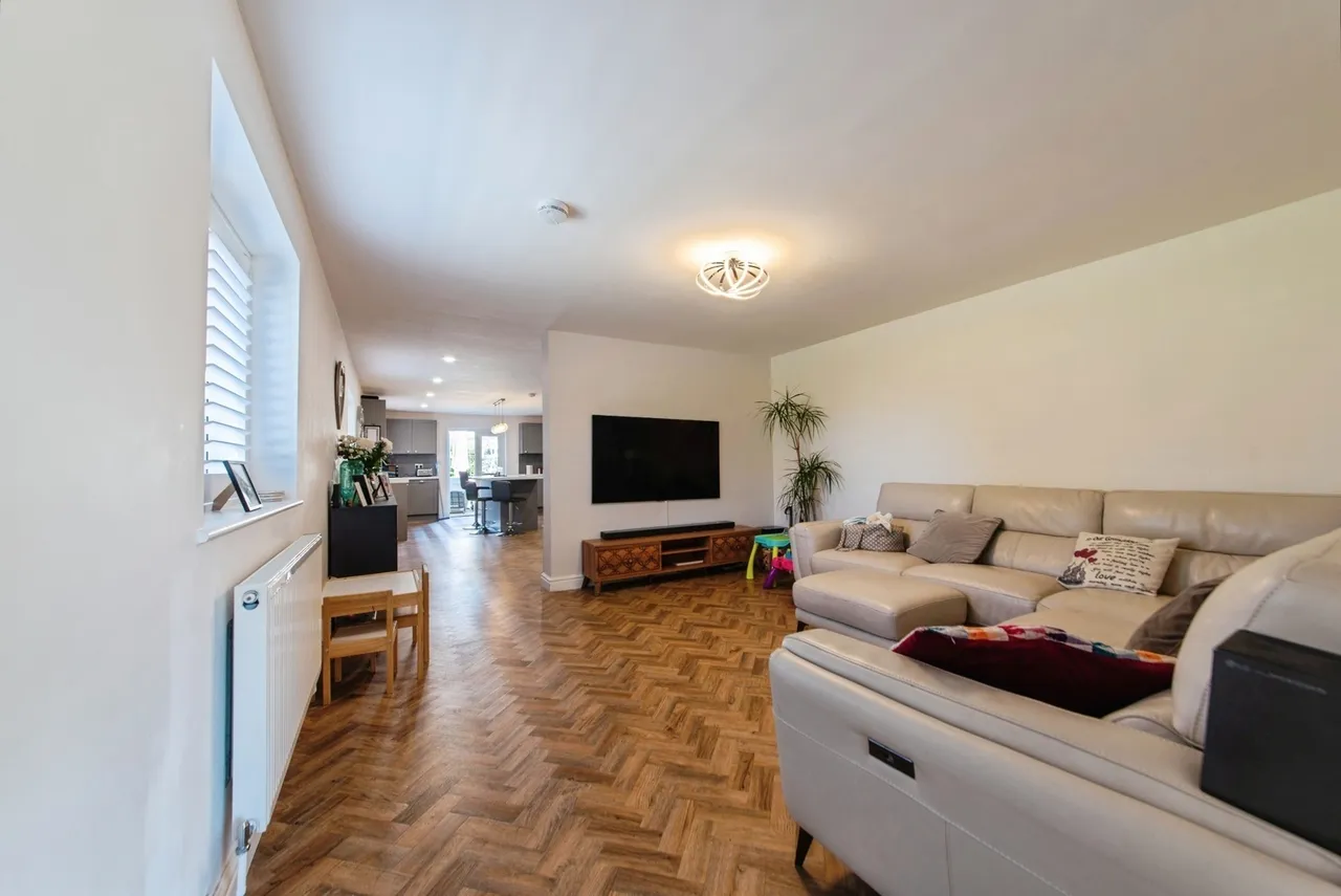 School Lane, North Hykeham, Lincoln, Lincolnshire, LN6, photo 8