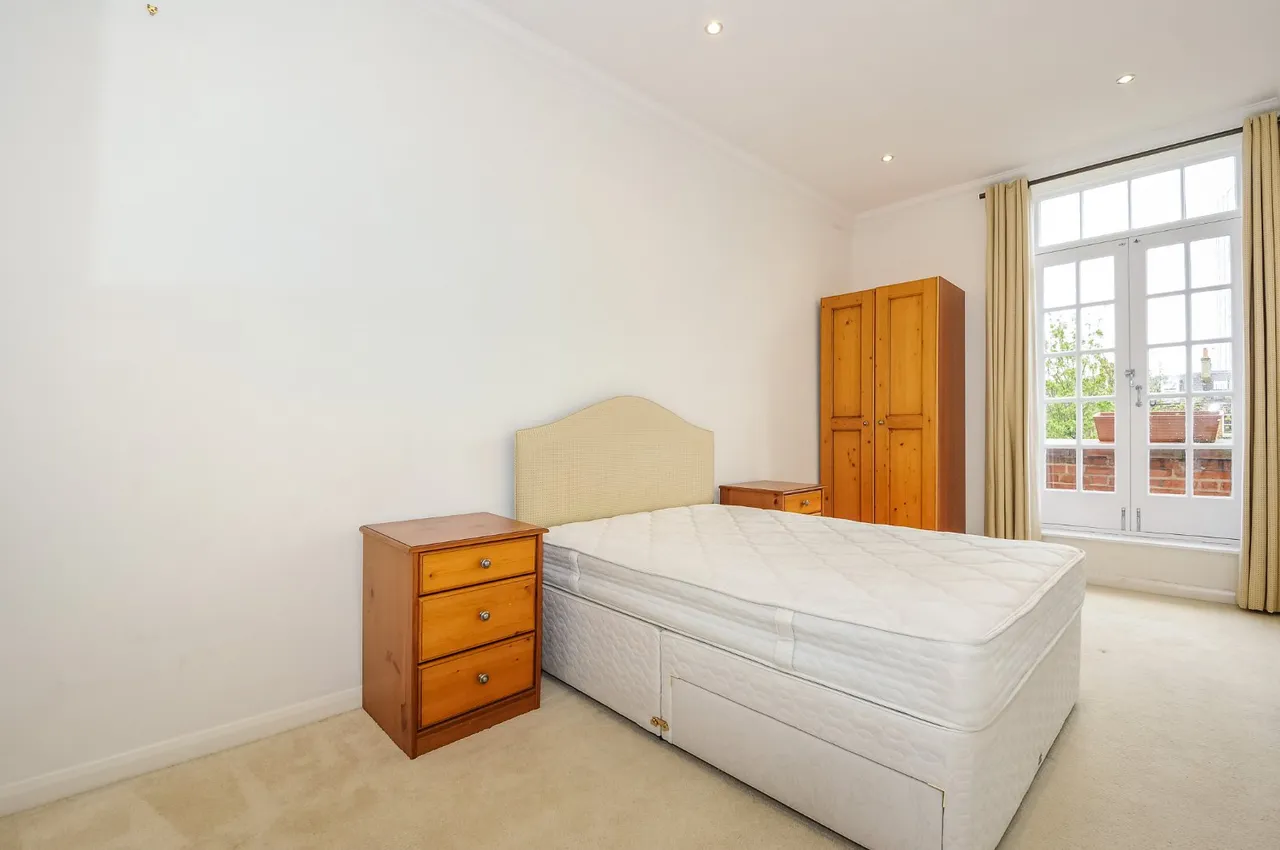 Eton Avenue, Belsize Park, NW3, photo 3