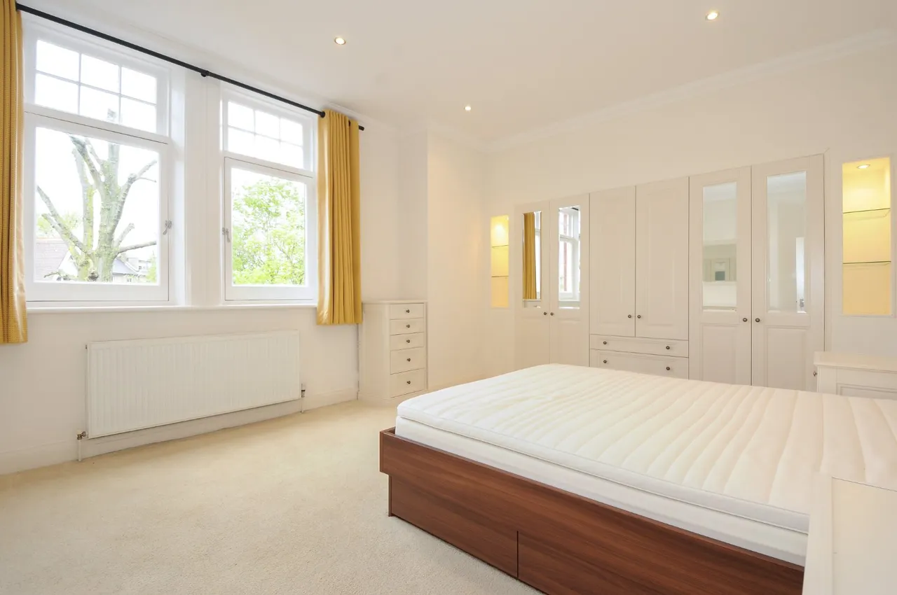 Eton Avenue, Belsize Park, NW3, photo 4