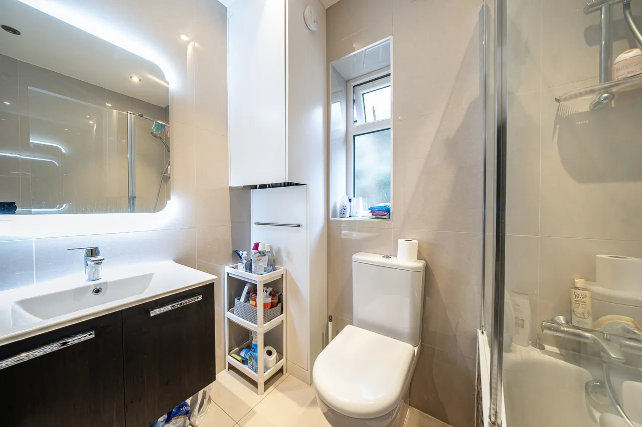 Wellington Road, Pinner, HA5, photo 4