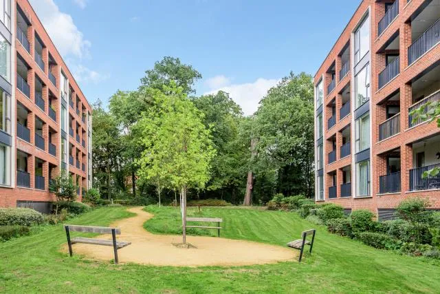 Ebony Crescent, Barnet, EN4, photo 10