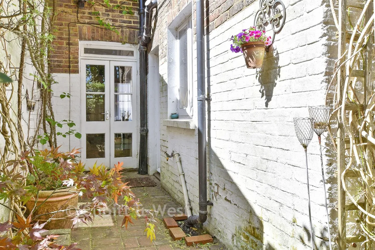 Garden Street, Lewes, BN7, photo 11