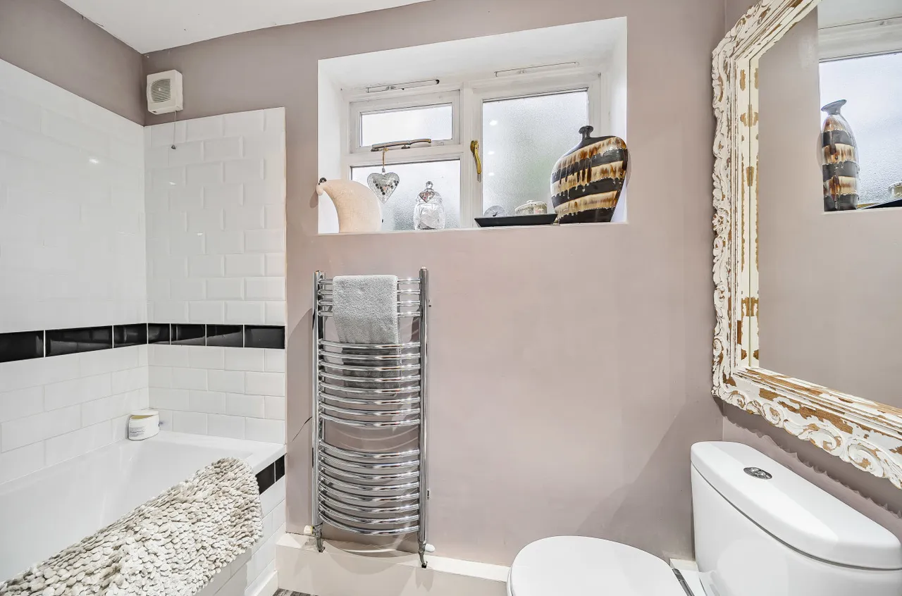 Bethel Close, Farnham, GU9, photo 7
