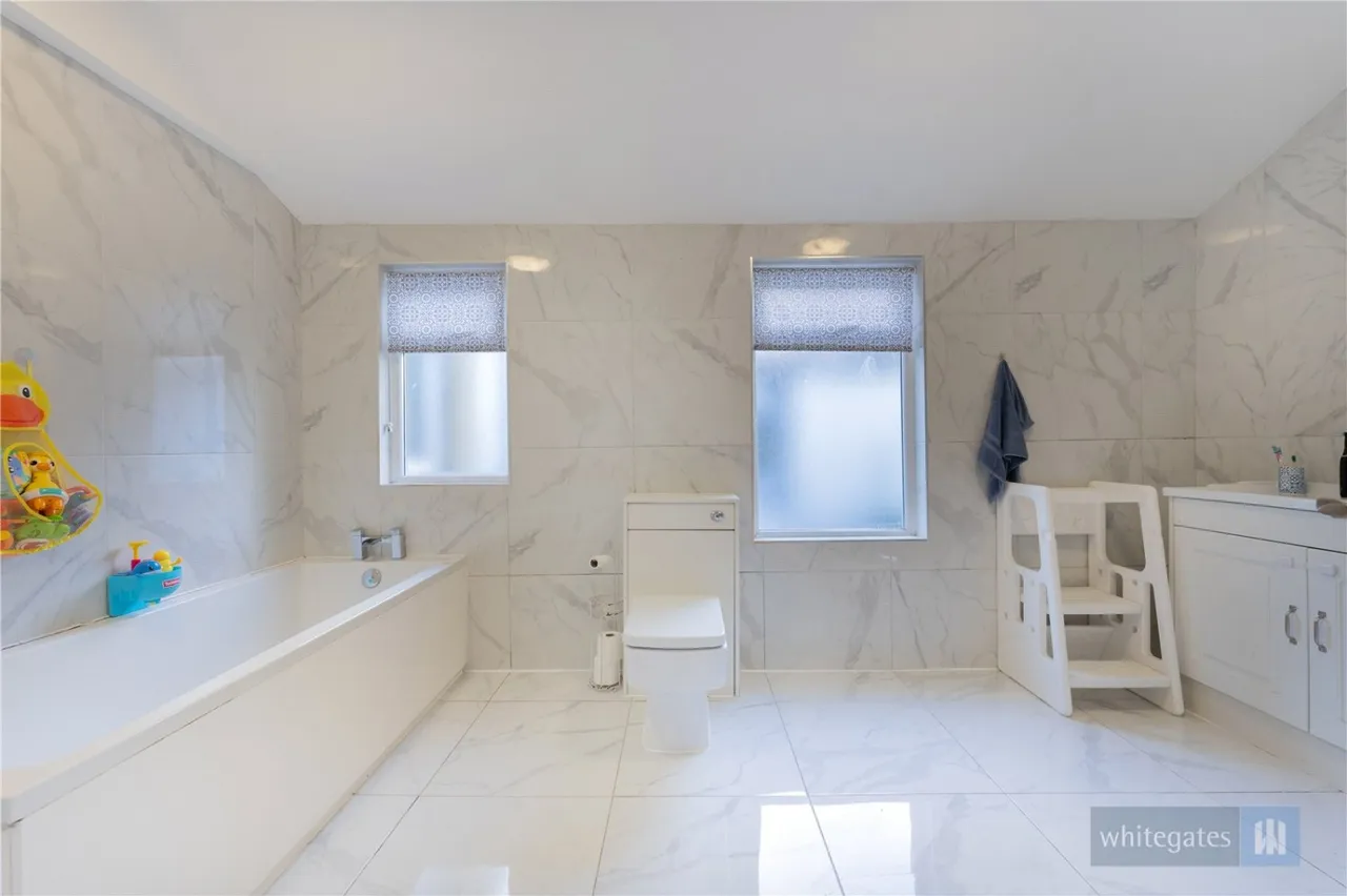 Moscow Drive, Liverpool, L13, photo 23