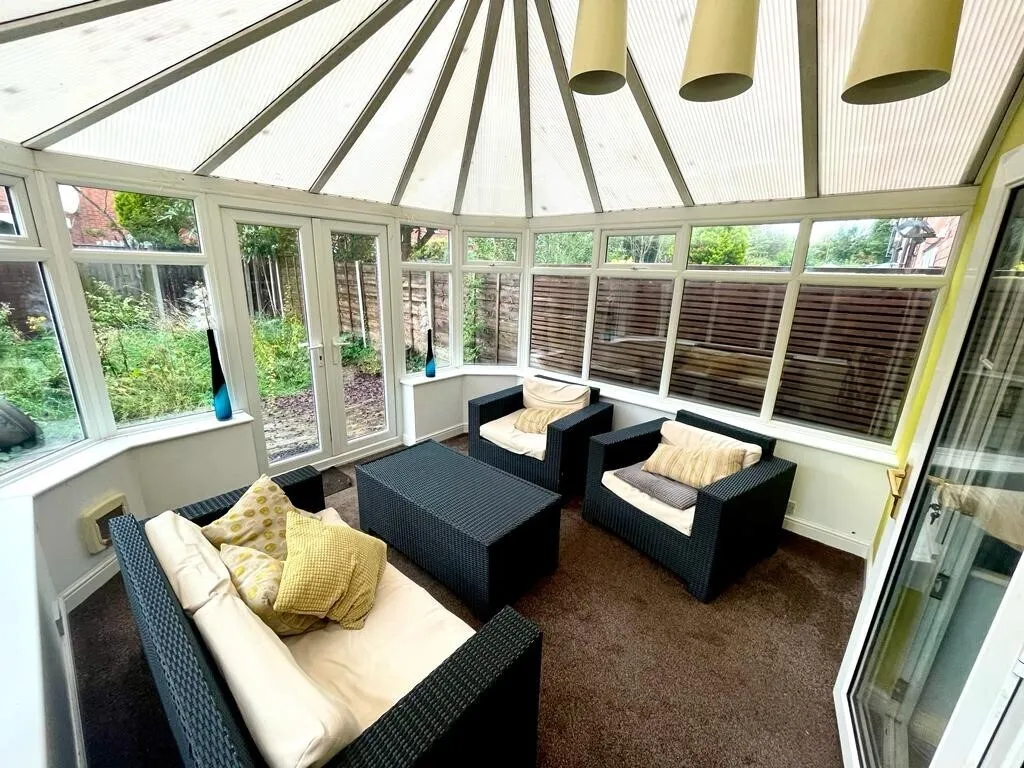 Hartley Hall Gardens, Whalley Range, M16, photo 14