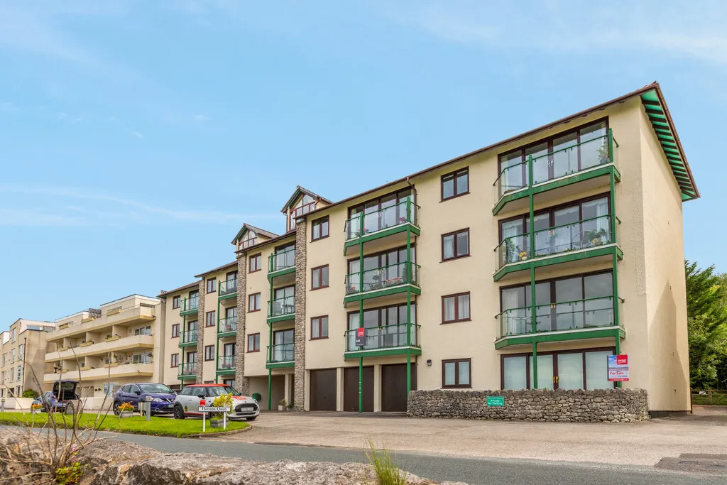 2 bed flat to rent, Herons Quay, Sandside, LA7