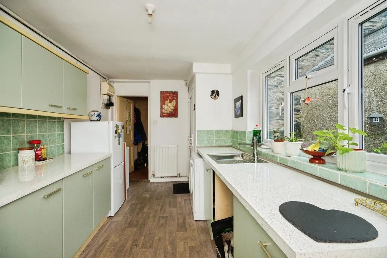 Glynllifon Street, Blaenau Ffestiniog, LL41, photo 3