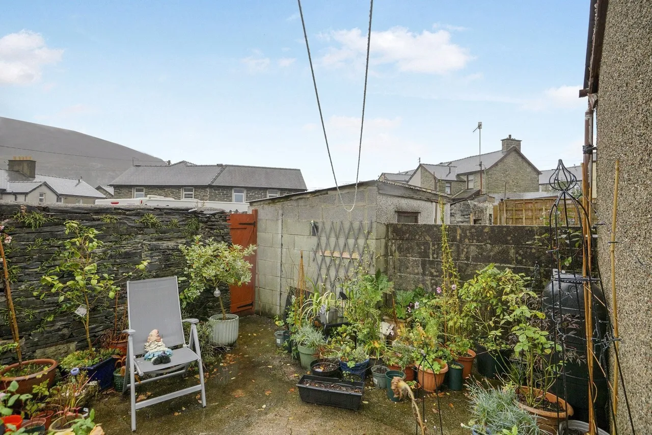 Glynllifon Street, Blaenau Ffestiniog, LL41, photo 6