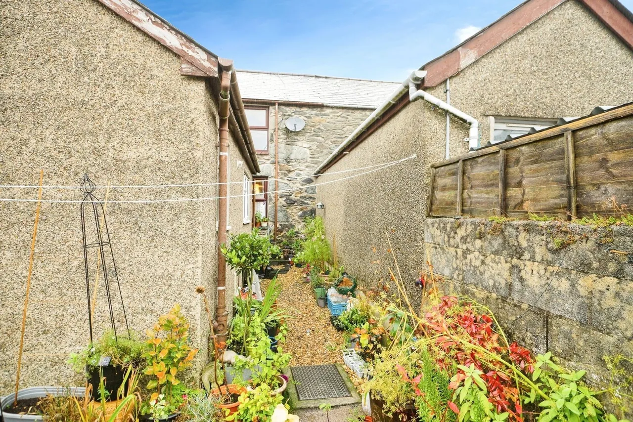 Glynllifon Street, Blaenau Ffestiniog, LL41, photo 16