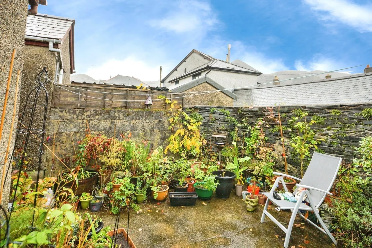 Glynllifon Street, Blaenau Ffestiniog, LL41, photo 17