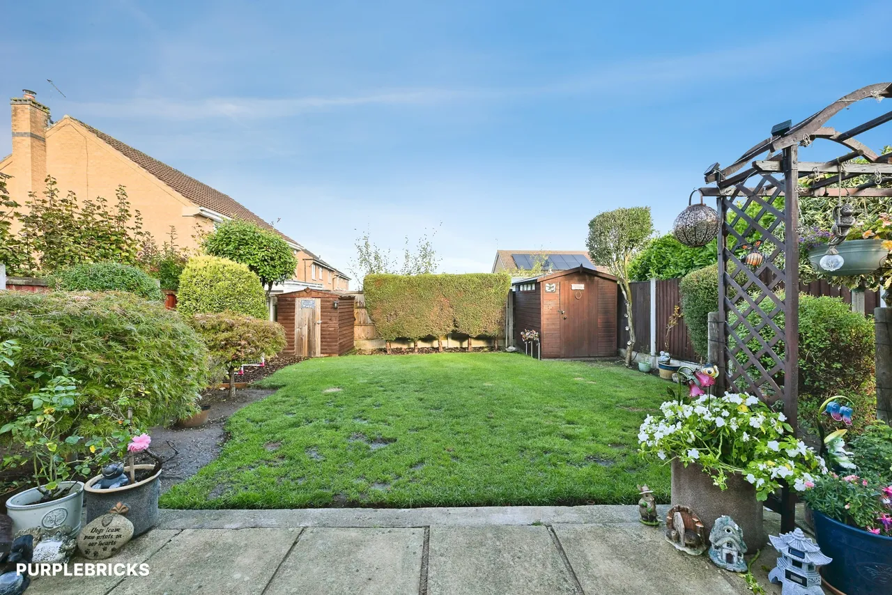Dorset Gardens, Nottingham, NG2, photo 18