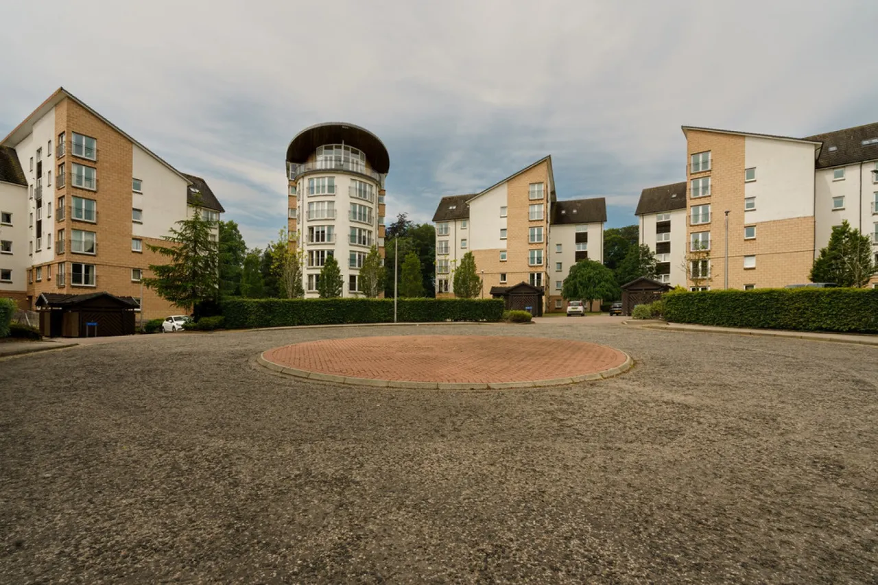 Shaw Crescent, Aberdeen, AB25, photo 20