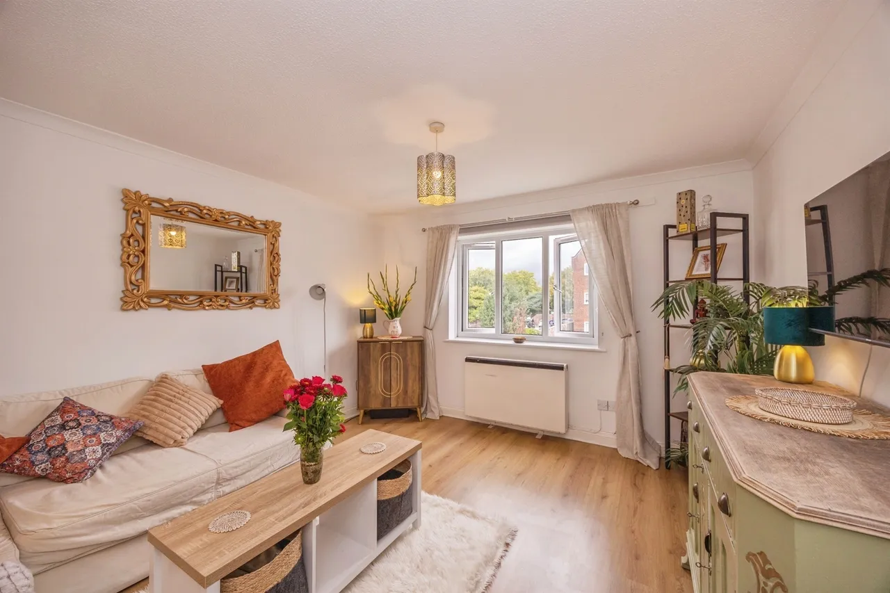 East Street, Havant, photo 6