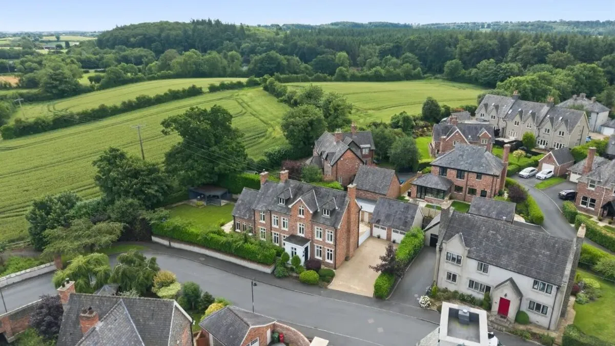 Governors Bridge Road, Royal Hillsborough, BT26, photo 2