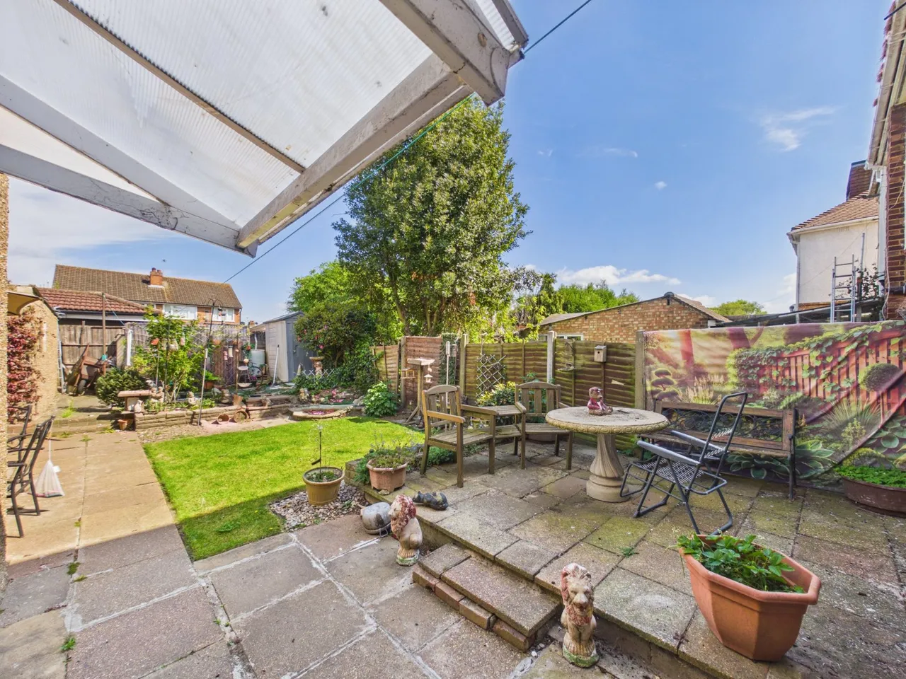 Ashford, Surrey, photo 10