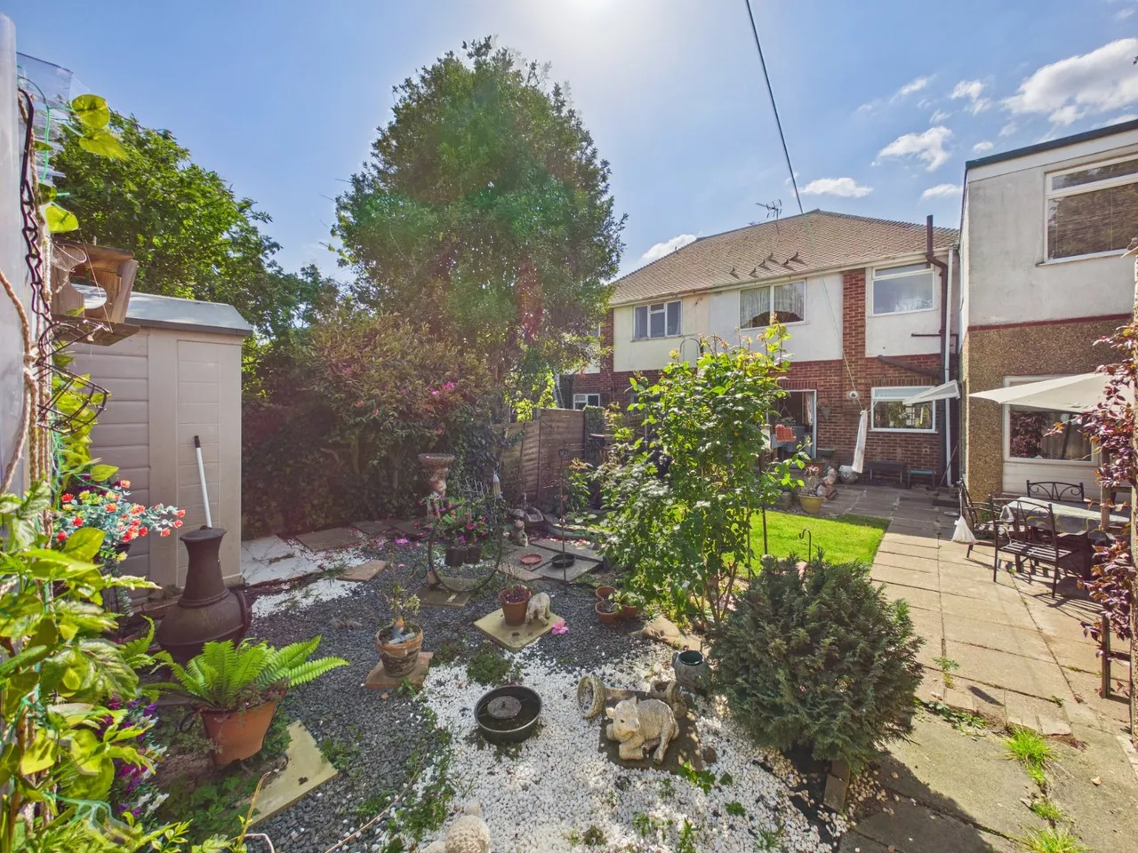 Ashford, Surrey, photo 17