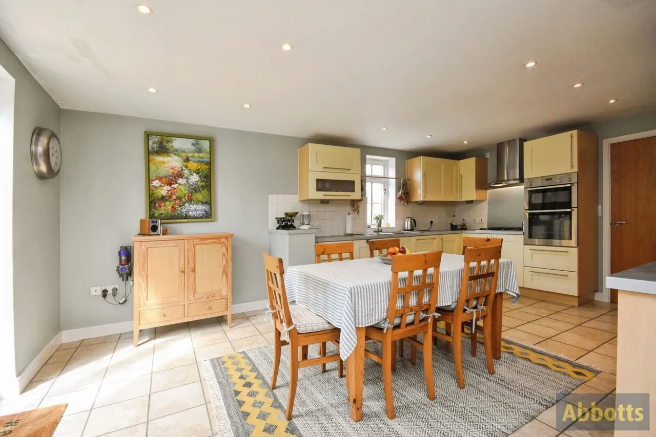 Kelso Close, RAYLEIGH, Essex, SS6, photo 10