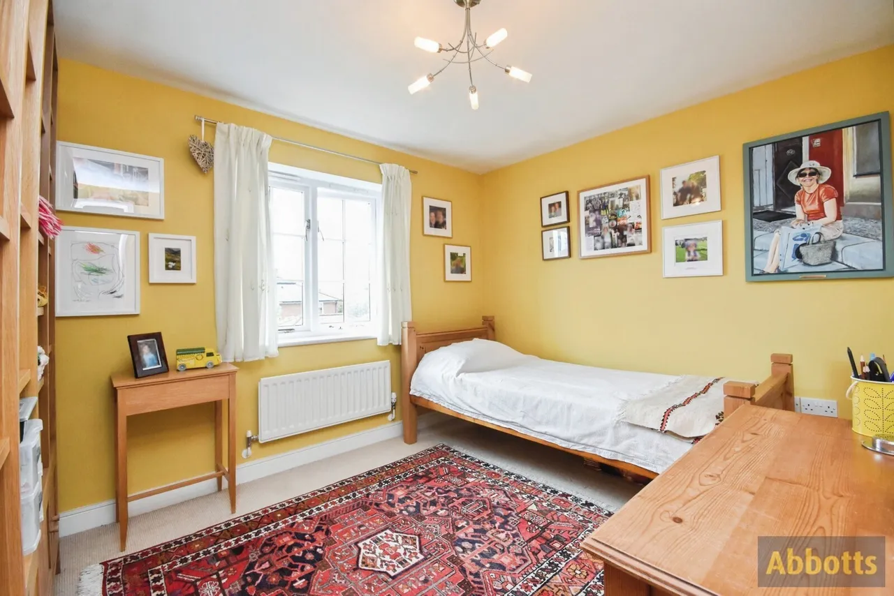 Kelso Close, RAYLEIGH, Essex, SS6, photo 22