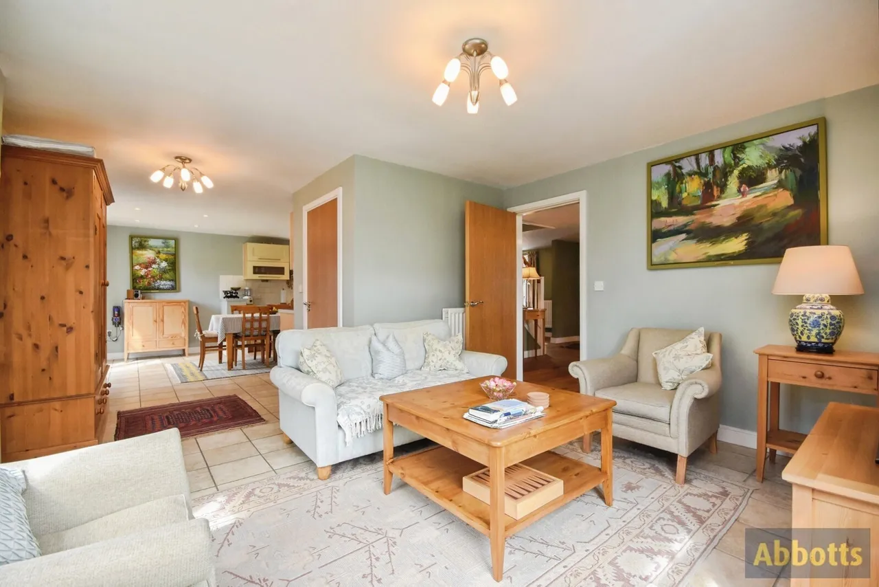 Kelso Close, RAYLEIGH, Essex, SS6, photo 13