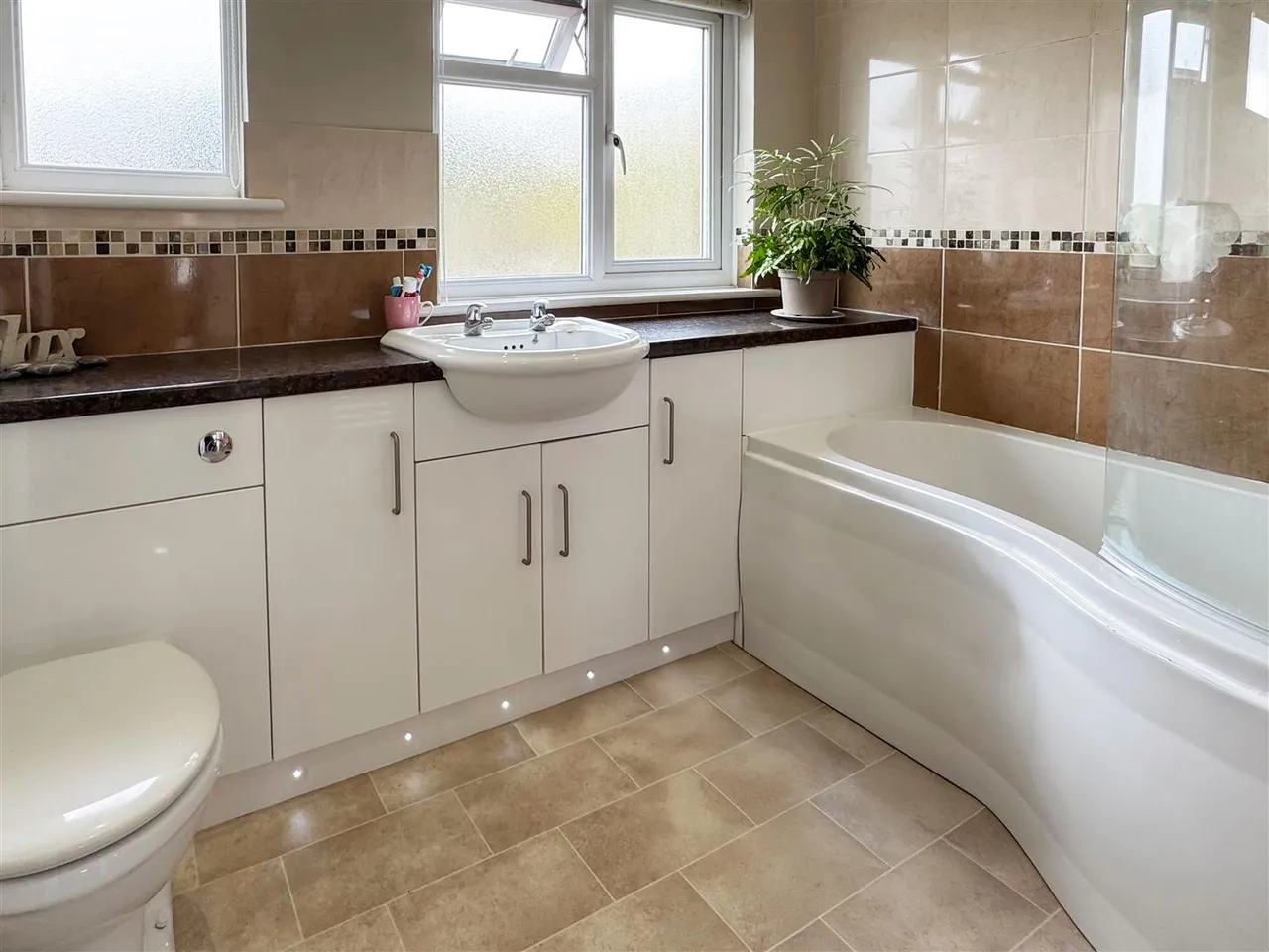 Parkside Avenue, Littlehampton, photo 13