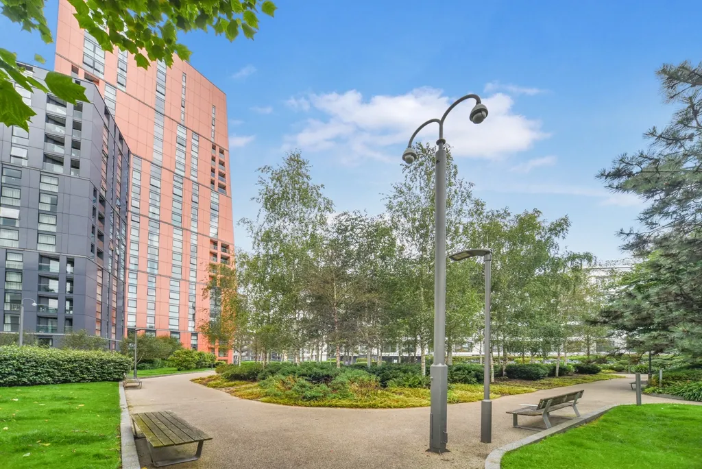 Hebden Place, Nine Elms, SW8, photo 8