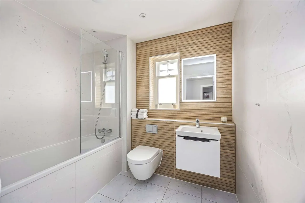 Hermitage Place, Bath Road, Taplow, Maidenhead, Buckinghamshire, SL6 0AR, photo 10
