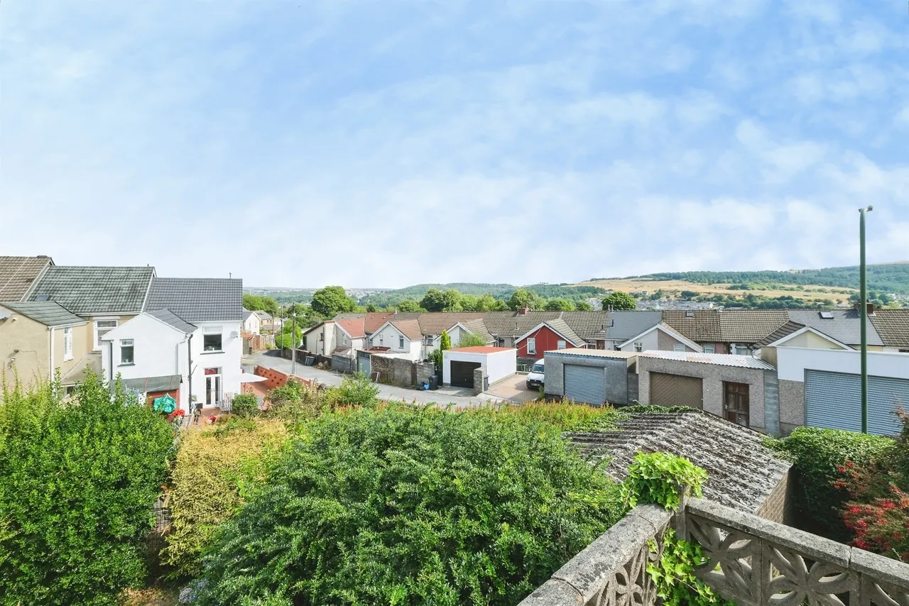 Park Hill Tredegar, NP22, photo 4
