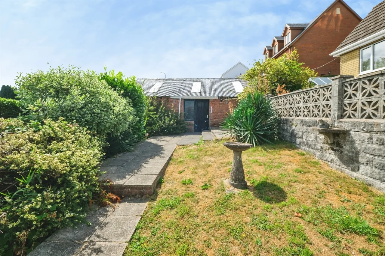 Park Hill Tredegar, NP22, photo 5