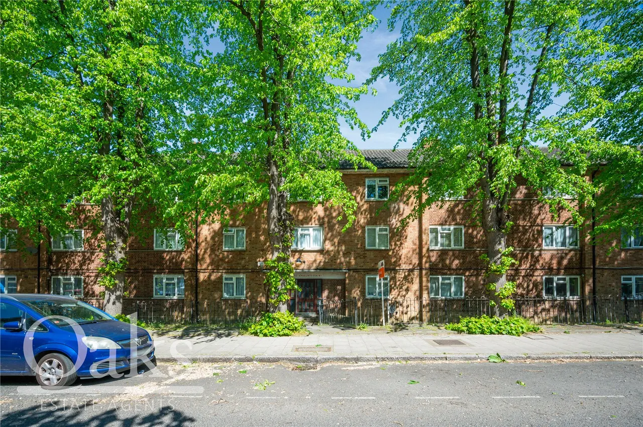 St Anselm's Court, Streatham, SW16, photo 8