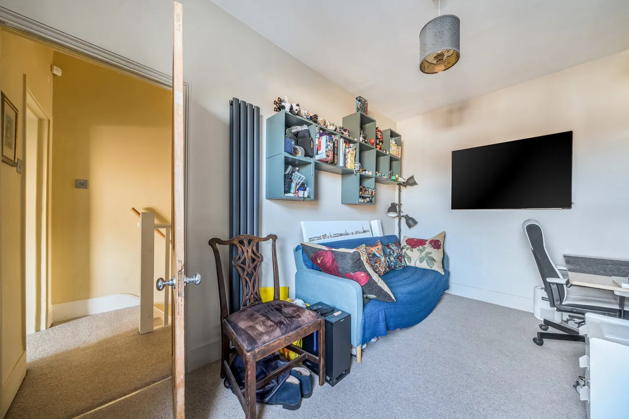 Melling Street, London, SE18, photo 13