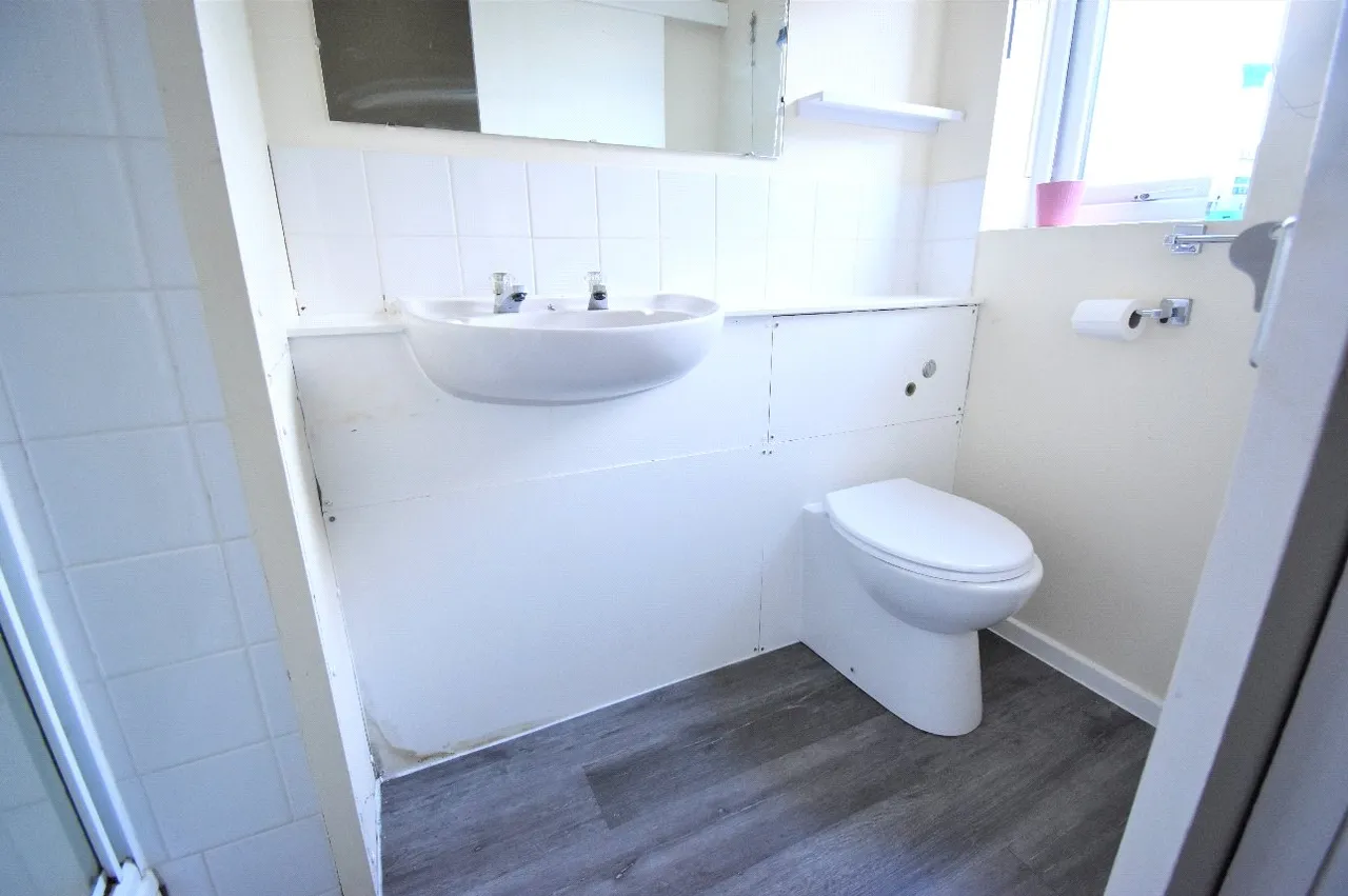 Hilton Close, Manningtree, CO11, photo 5