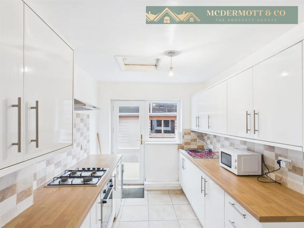 Ely Crescent, Failsworth, M35, photo 6
