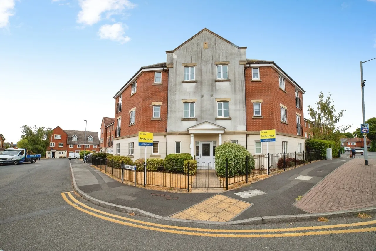2 bed flat for sale, Forest Road, Mansfield, NG18