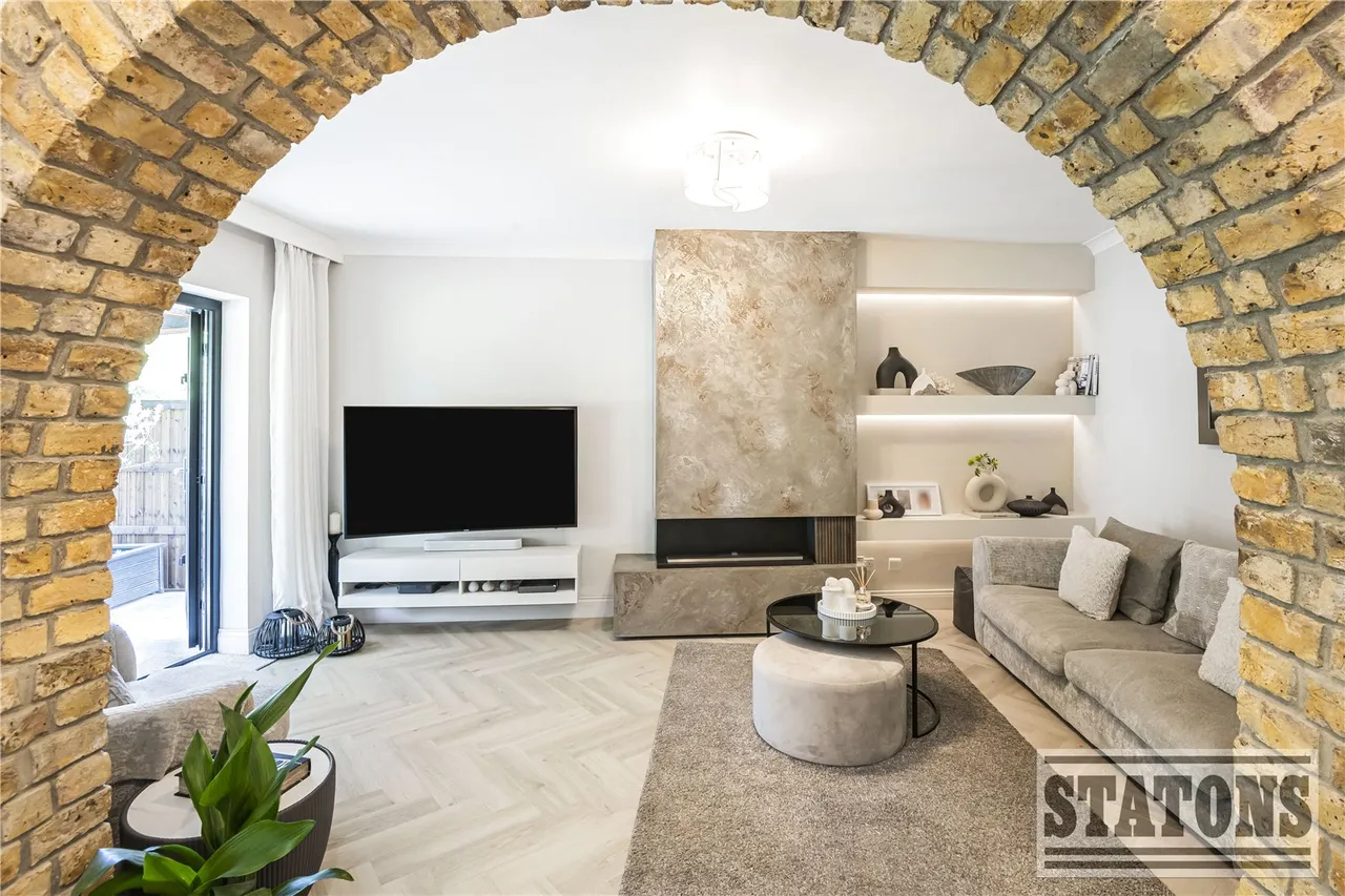 Park Avenue, Enfield, EN1 2HH, photo 4